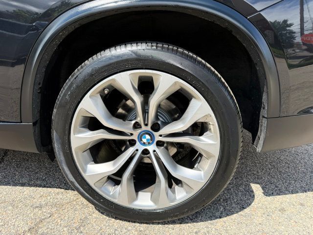 Used 2018 BMW X5 xDrive40e AWD/4WD image 38