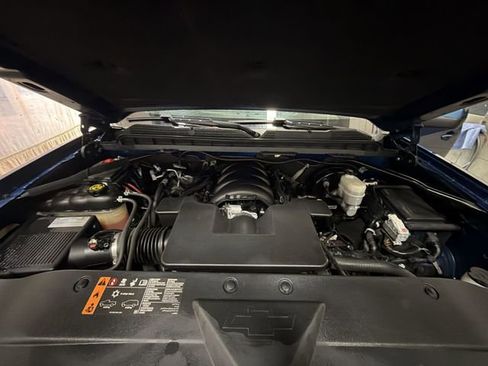 Used 2019 Chevrolet Silverado 1500 LT w/ All Star Edition image 26