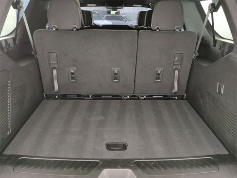 Certified 2022 GMC Yukon XL SLE w/ Gmc Pro Safety Plus Package image 25