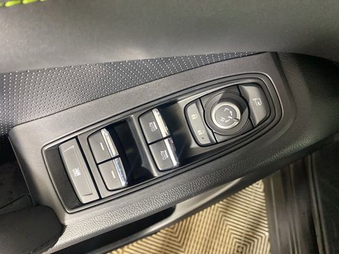 New 2025 Subaru Ascent Bronze Edition w/ Onyx Package image 16