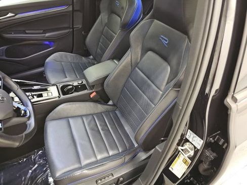 Used 2024 Volkswagen Golf R AWD/4WD image 15