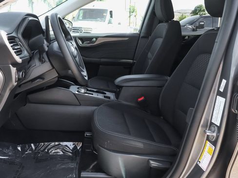 Used 2025 Ford Escape Active w/ Tech Pack #1 FWD image 20