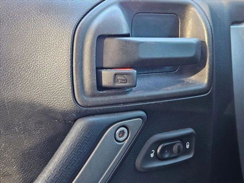 Used 2016 Jeep Wrangler Willys Wheeler image 9