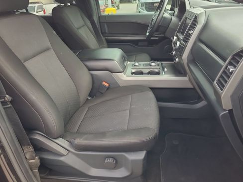 Used 2020 Ford Expedition XLT w/ FX4 Off-Road Package AWD/4WD image 29
