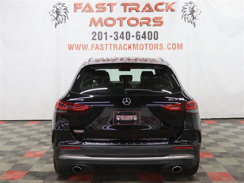 Used 2021 Mercedes-Benz GLA 35 AMG 4MATIC image 5