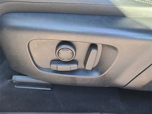 Used 2024 Land Rover Range Rover Evoque S image 24