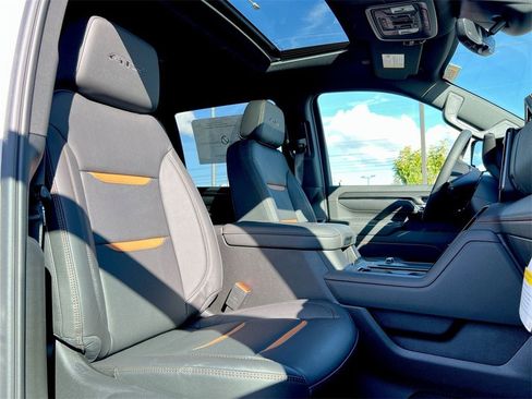 New 2026 GMC Sierra 2500 AT4 w/ AT4 Premium Plus Package image 21