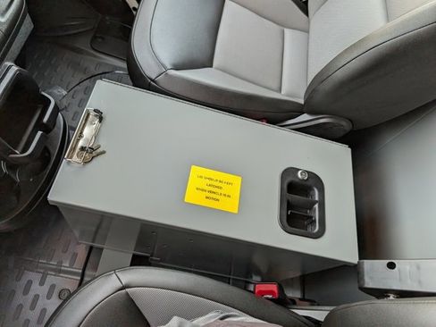 Used 2025 RAM ProMaster 2500 image 17