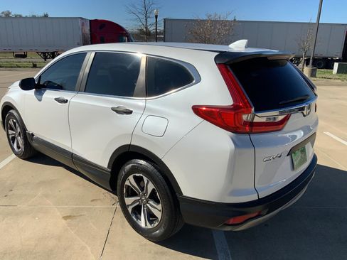 Used 2019 Honda CR-V LX image 5