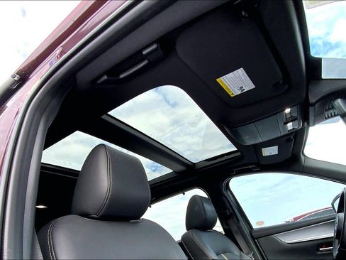 Used 2024 MAZDA CX-90 3.3 Turbo S w/ Premium Package image 23