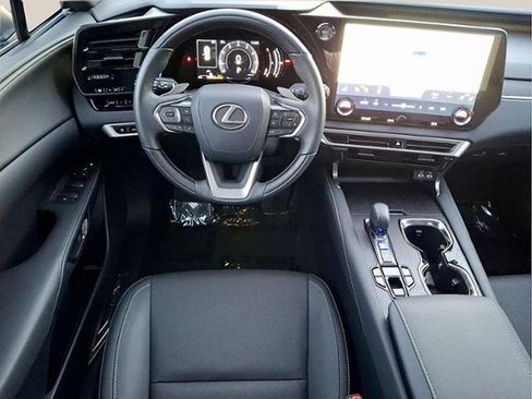Used 2024 Lexus RX 350 Premium w/ Cold Area Package AWD/4WD image 11