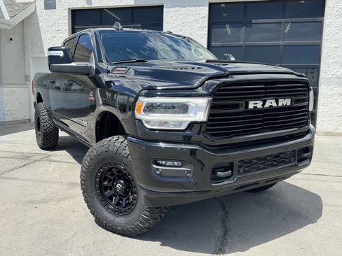 Used 2024 RAM 2500 Laramie w/ Safety Group AWD/4WD image 5