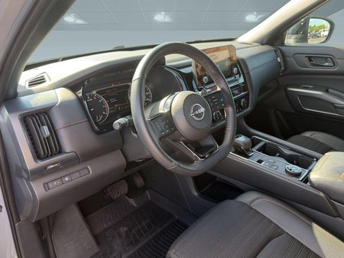 Certified 2023 Nissan Pathfinder Rock Creek AWD/4WD image 7