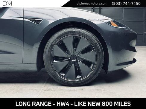 Used 2026 Tesla Model 3 AWD/4WD image 40