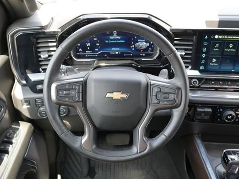 Used 2024 Chevrolet Silverado 1500 High Country w/ Technology Package AWD/4WD image 16