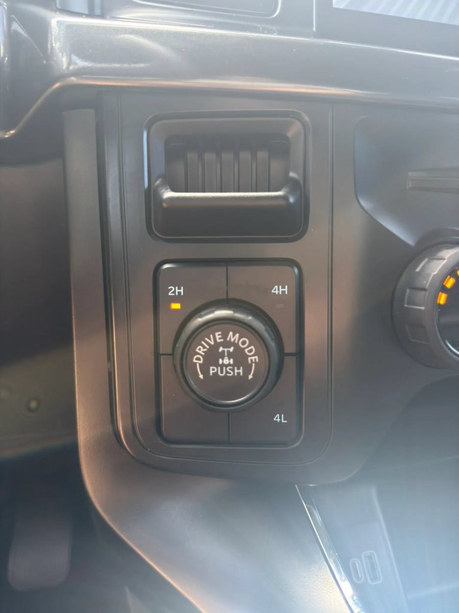 Used 2025 Ford F150 STX w/ Equipment Group 200A AWD/4WD image 15