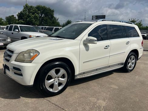 Used 2012 Mercedes-Benz GL 450 4MATIC image 17
