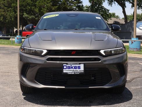 Used 2025 Dodge Hornet GT w/ GT Blacktop Package AWD/4WD image 3