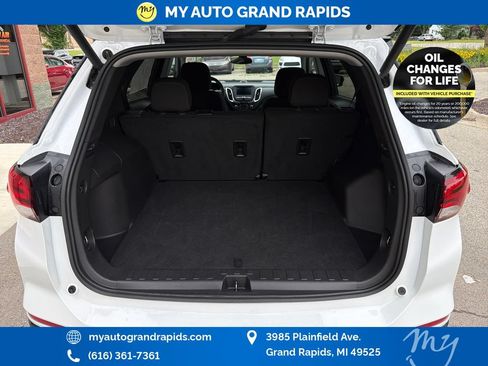 Used 2024 Chevrolet Equinox LT AWD/4WD image 27
