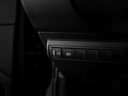 Used 2023 Toyota Corolla LE image 20