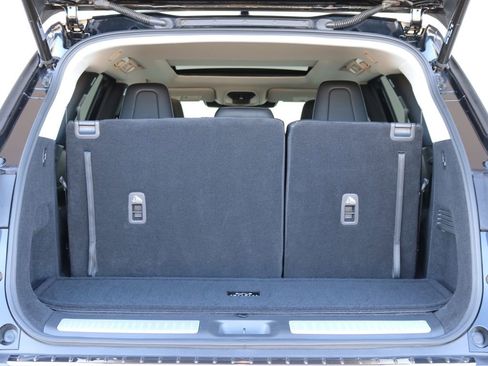 Certified 2023 INFINITI QX60 Luxe w/ Performance Audio Package image 28