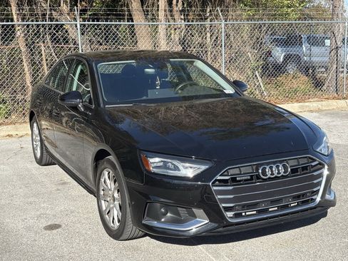 Used 2022 Audi A4 2.0T Premium image 3