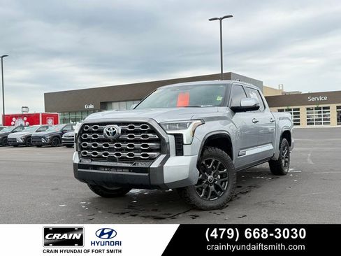 Used 2024 Toyota Tundra Platinum AWD/4WD image 1