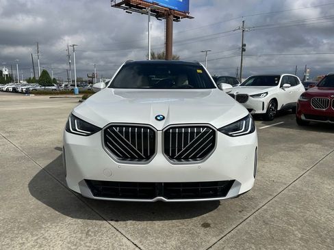 New 2026 BMW X3 xDrive30 w/ Premium Package AWD/4WD image 2