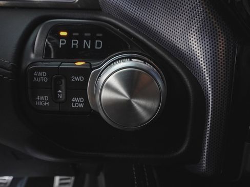 Used 2020 RAM 1500 Limited image 28