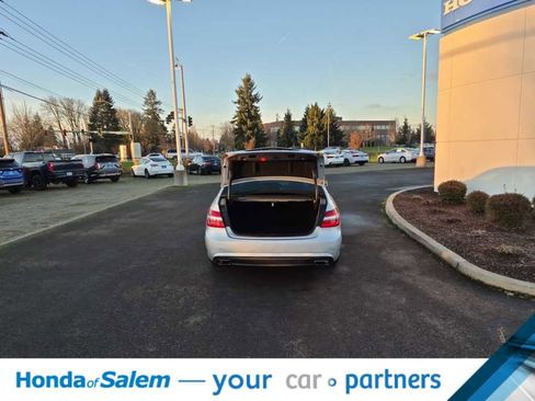 Used 2010 Mercedes-Benz E 350 Sedan image 19