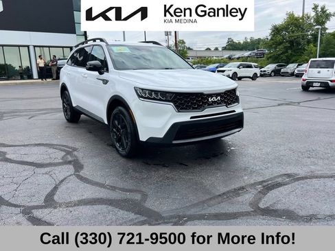 Used 2022 Kia Sorento S AWD/4WD image 5