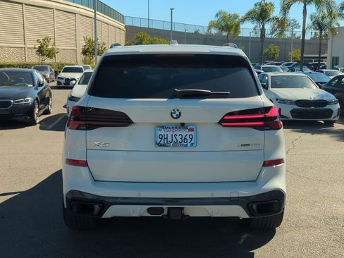 Certified 2024 BMW X5 xDrive40i w/ M Sport Package image 9