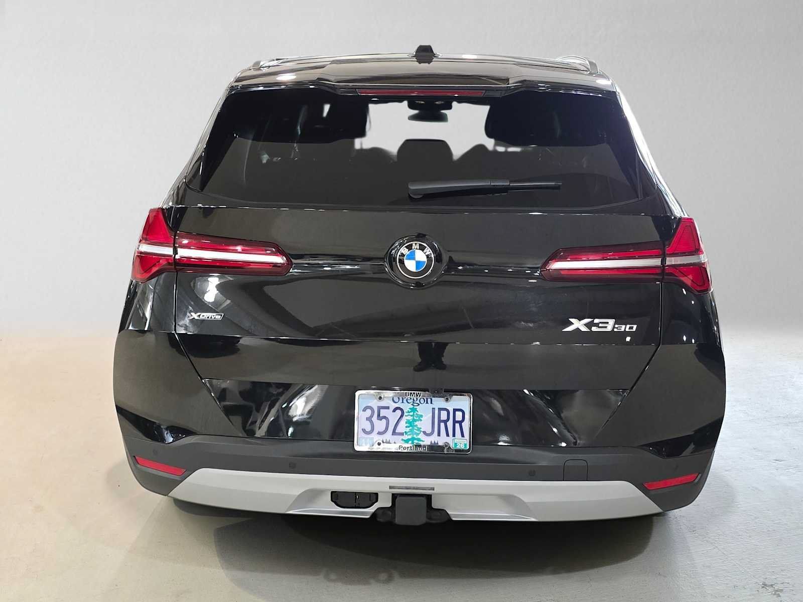 Used 2025 BMW X3 xDrive30i w/ Premium Package AWD/4WD image 4