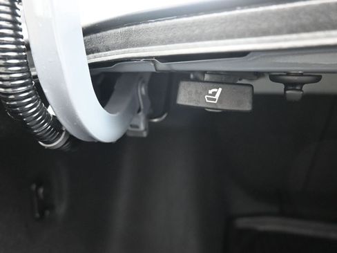 Used 2023 Honda Accord Sport image 46