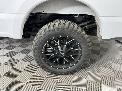 Used 2024 Ford F350 XLT image 20