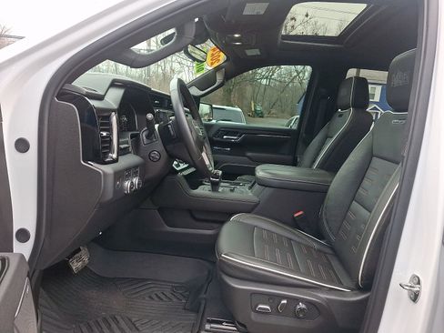 Used 2024 GMC Sierra 1500 AT4X w/ AT4X AEV Edition image 13