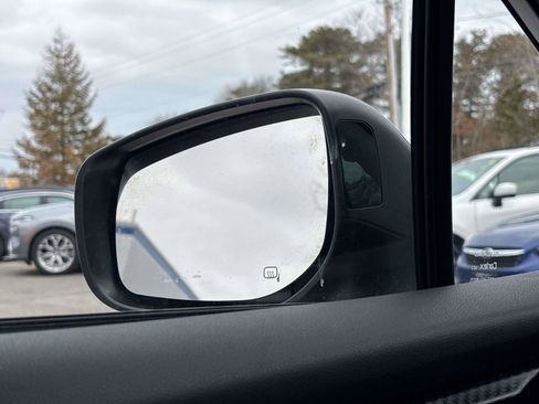 Used 2018 Subaru Impreza 2.0i Premium w/ Eyesight & BSD & Rcta image 28