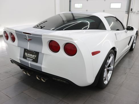 Used 2013 Chevrolet Corvette Grand Sport w/ 4LT Preferred Equipment Group RWD image 5