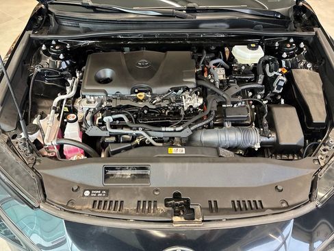 Used 2025 Toyota Camry LE image 25