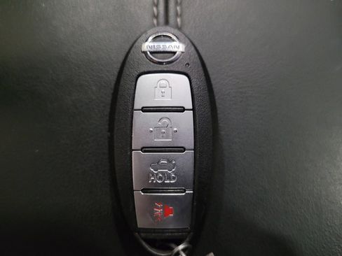 Used 2023 Nissan Sentra SV FWD image 32