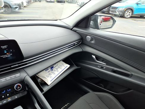 Certified 2023 Hyundai Elantra SEL w/ Convenience Package FWD image 25