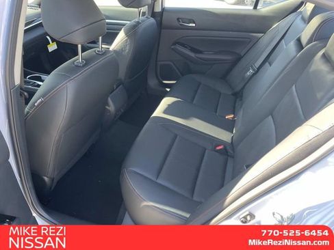 New 2025 Nissan Altima 2.5 SR w/ SR Premium Package image 8