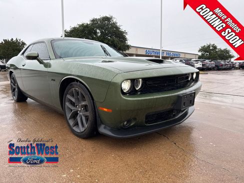Used 2023 Dodge Challenger R/T w/ Plus Package RWD image 1