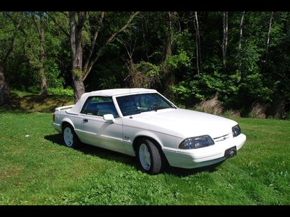 Used 1993 Ford Mustang LX