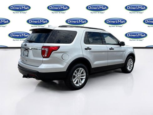 Used 2017 Ford Explorer FWD image 7