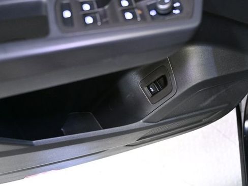 Used 2022 Volkswagen Atlas SEL Premium image 51