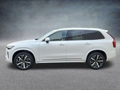 New 2026 Volvo XC90 B6 Core image 4