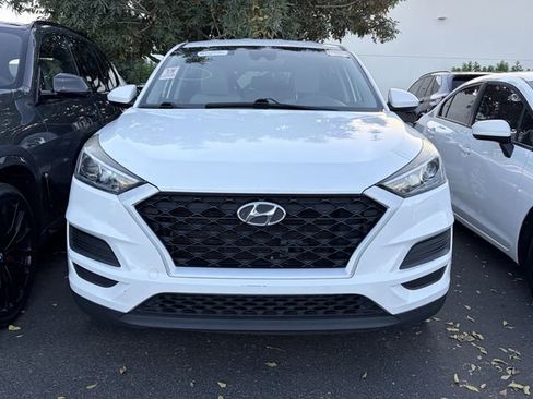 Used 2020 Hyundai Tucson SE FWD image 2