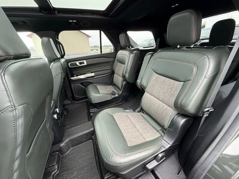 Used 2022 Ford Explorer Timberline image 26