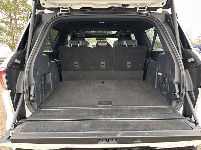 Used 2025 Lincoln Navigator L Reserve w/ Jet Appearance Package AWD/4WD image 15